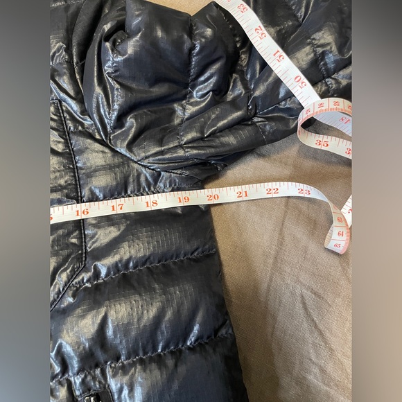 J. Crew Nylon Goose Down Puffer Jacket Black Full Zip Small Outdoor Granola Hike - Picture 9 of 10